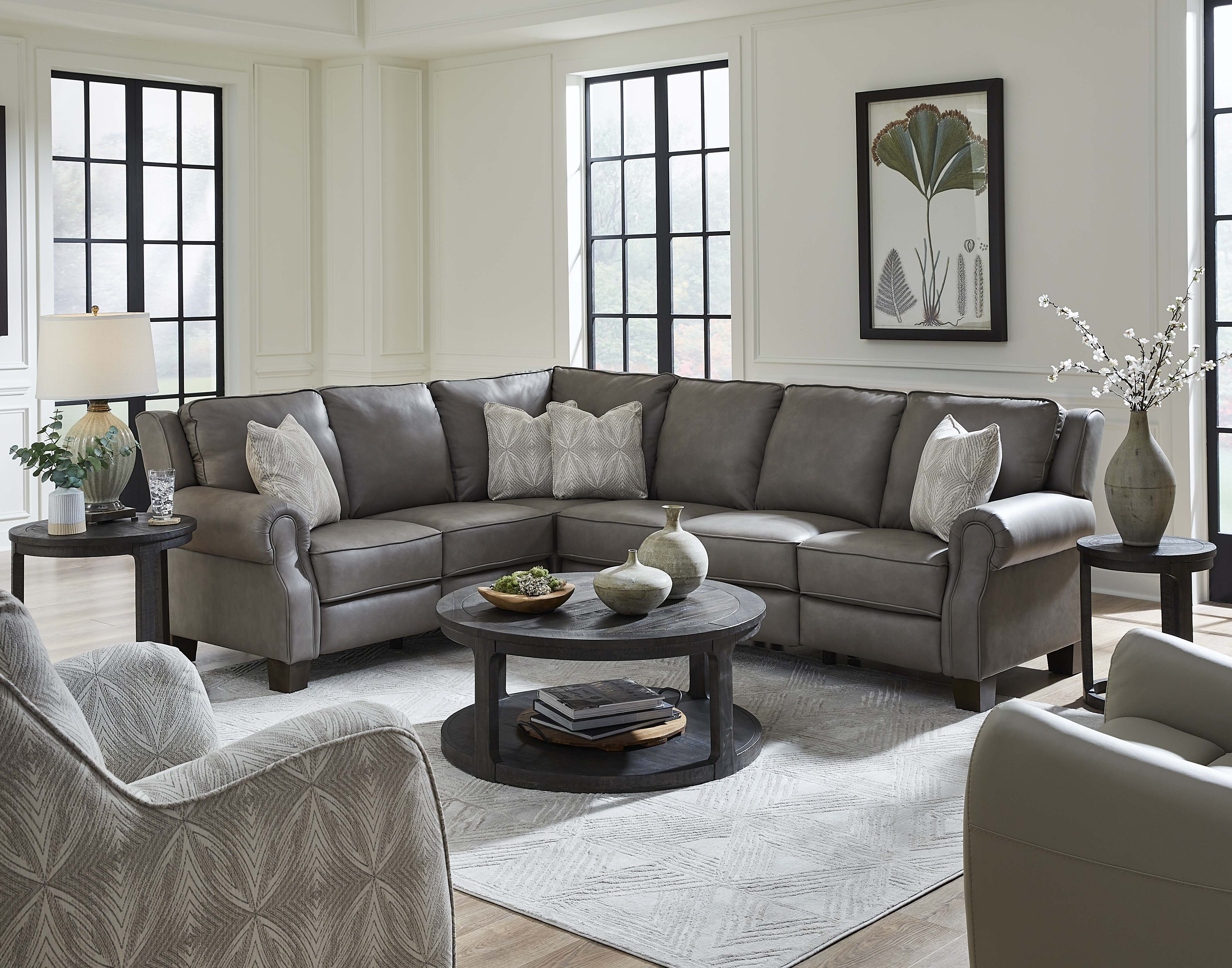678 Bedford Park Sectional Image